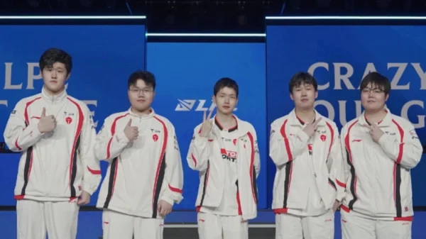 LPL tiếp tục bùng nổ nghi vấn dàn xếp tỉ số ngay tại giải đấu lớn nhất khu vực kenhtingame com thumb lpl tiep tuc bung no nghi van dan xep ti so ngay tai giai dau lon nhat khu vuc b7f9 940w