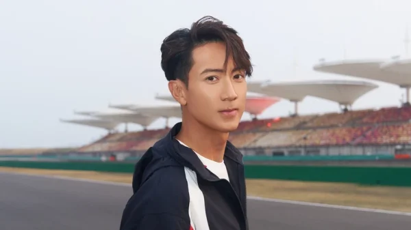 Lương Sơn Bá đẹp nhất màn ảnh giờ trông như ma cà rồng kenhtingame com thumb luong son ba dep nhat man anh gio trong nhu ma ca rong 93401774853376708 940w