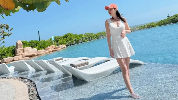 Mỹ nhân Gia Đình Là Số 1 thả dáng tại Việt Nam trước thềm đám cưới với “hồng hài nhi” kenhtingame com thumb m nhan gia dinh la so 1 tha dang tai viet nam truoc them dam cuoi voi hong hai nhi dc8a 940w