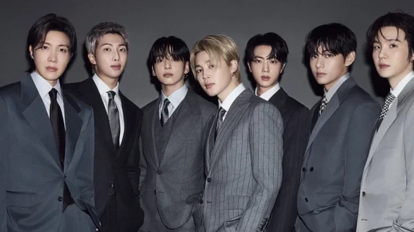 Một đêm trước concert miễn phí của BTS: Trăm nghìn người đổ bộ Gwanghwamun kenhtingame com thumb mot dem truoc concert mien phi cua bts tram nghin nguoi do bo gwanghwamun 7c981774040477998 940w