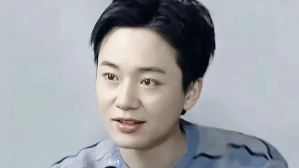 Nam diễn viên đình đám 10 năm vắng bóng trên màn ảnh vì vẻ đẹp quá nổi bật kenhtingame com thumb nam dien vien dinh dam 10 nam vang bong tren man anh vi ve dep qua noi bat 92a81773580837157 940w