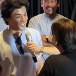 Nam diễn viên Vbiz bất ngờ hôn fan nam ngay giữa rạp chiếu phim kenhtingame com thumb nam dien vien vbiz bat ngo hon fan nam ngay giua rap chieu phim aaa51774746669127 940w