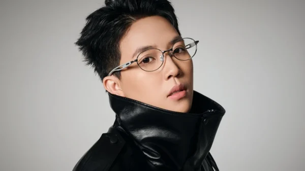 Nghệ sĩ Việt đầu tiên được vinh danh trên "thánh địa" bóng đá châu Âu sức chứa 100.000 chỗ ngồi kenhtingame com thumb nghe si viet dau tien duoc vinh danh tren quot thanh dia quot bong da chau au suc chua 100000 cho ngoi d5a21773915653476 940w