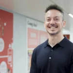 Nhân viên cấp cao bỏ làm ngân hàng để bán trà sữa trân châu, thu về hàng trăm triệu USD mỗi năm kenhtingame com thumb nhan vien cap cao bo lam ngan hang de ban tra sua tran chau thu ve hang tram trieu usd moi nam daec1773734517337 940w