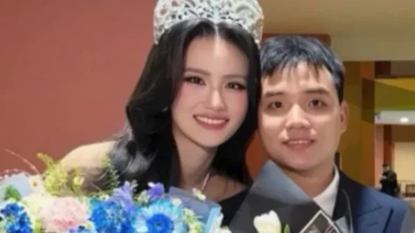 Nhìn bức ảnh này mới hiểu lý do Hoa hậu Ý Nhi yêu Anh Kiệt suốt 9 năm kenhtingame com thumb nhin buc anh nay moi hieu ly do hoa hau y nhi yeu anh kiet suot 9 nam fffb1774948071681 940w