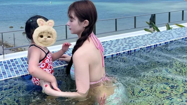 Nữ ca sĩ gen Z bí mật sinh 2 con không cho cả nước biết, đẻ con đầu lòng khi mới 22 tuổi kenhtingame com thumb nu ca si gen z bi mat sinh 2 con khong cho ca nuoc biet de con dau long khi moi 22 tuoi e4581774870609847 940w