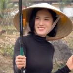 Nữ gymer bỏ tập đi câu cá gây sốt mạng, hút triệu lượt xem từ giới cần thủ kenhtingame com thumb nu gymer bo tap di cau ca gay sot mang hut trieu luot xem tu gioi can thu d8fb1773731723932 940w