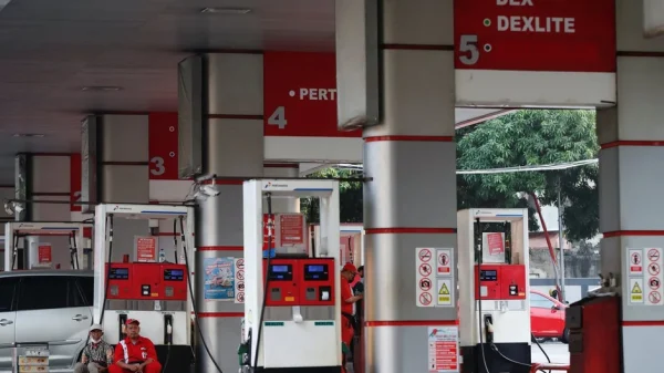 Nước gần Việt Nam đang bán loại xăng chỉ 15.500 đồng/lít kenhtingame com thumb nuoc gan viet nam dang ban loai xang chi 15500 dong lit bcda1774881867412 940w