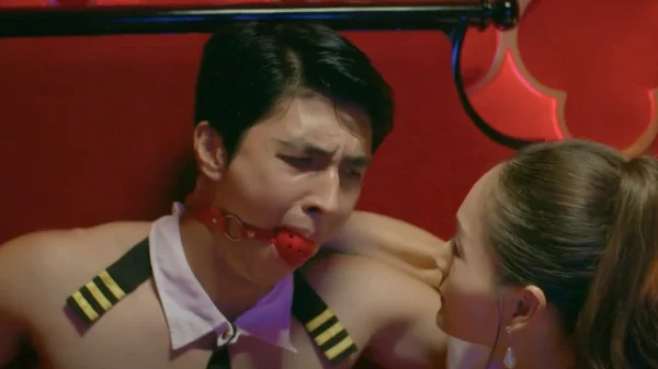 Phim Việt gây sốc vì ngập c.ả.nh (1.8)+ vượt mức cho phép, xem tới đâu đỏ mặt tới đó kenhtingame com thumb phim viet gay soc vi ngap canh 18 vuot muc cho phep xem toi dau do mat toi do 01441774256510806 940w