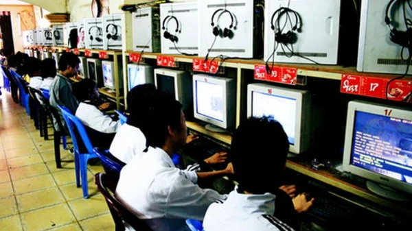 Quán net xưa, tiếng Chaos rơi và những đêm trắng ở Lorencia: Ký ức MU Online còn lại gì sau 20 năm? kenhtingame com thumb quan net xua tieng chaos roi va nhung dem trang o lorencia ky uc mu online con lai gi sau 20 nam a5e71774442996161 940w