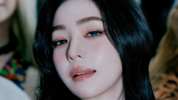 Showbiz kiếm đỏ mắt cũng không ra ngũ quan hoàn hảo như mỹ nhân này kenhtingame com thumb showbiz kiem do mat cung khong ra ngu quan hoan hao nhu m nhan nay 27151774612126081 940w