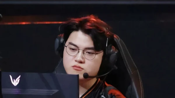 Siêu sao hàng đầu LPL bất ngờ dành "cơn mưa lời khen" cho Gumayusi: Tuyên bố gây chấn động về đẳng cấp của xạ thủ T1! kenhtingame com thumb sieu sao hang dau lpl bat ngo danh quot con mua loi khen quot cho gumayusi tuyen bo gay chan dong ve dang cap cua xa thu t1 9b641773825283580 940w