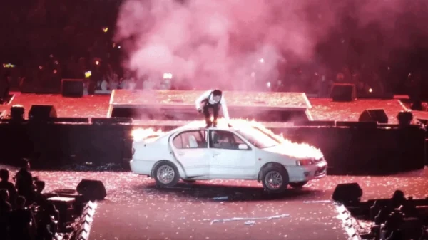 Siêu xe của SOOBIN bốc cháy ngùn ngụt kenhtingame com thumb sieu xe cua soobin boc chay ngun ngut 2471 940w