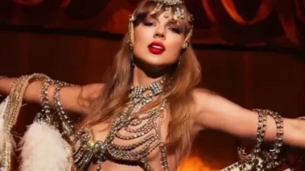 Taylor Swift bị kiện kenhtingame com thumb taylor swift bi kien 89741774948686799 940w