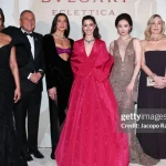 Thảm đỏ BVLGARI quy tụ Lưu Diệc Phi, Anne Hathaway và dàn sao đông: Phải liên tục chụp ảnh để tất cả được là center? kenhtingame com thumb tham do bvlgari quy tu luu diec phi anne hathaway va dan sao dong phai lien tuc chup anh de tat ca duoc la center 85a01774496316391 940w