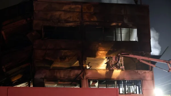 Thảm kịch cháy nhà máy tại Hàn Quốc: 10 thi thể được tìm thấy, nhiều nạn nhân không thể nhận dạng và còn mất tích kenhtingame com thumb tham kich chay nha may tai han quoc 10 thi the duoc tim thay nhieu nan nhan khong the nhan dang va con mat tich 11641774066524245 940w