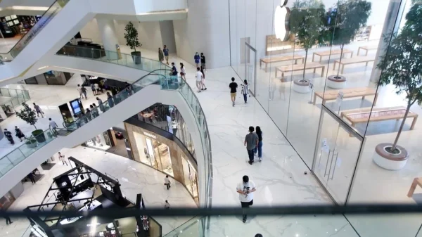 Tiết kiệm năng lượng tại Thái Lan: Chính phủ kêu gọi nhân viên chính phủ đi thang bộ và làm việc tại nhà kenhtingame com thumb tiet kiem nang luong tai thai lan chinh phu keu goi nhan vien chinh phu di thang bo va lam viec tai nha 5a671773173594489 940w