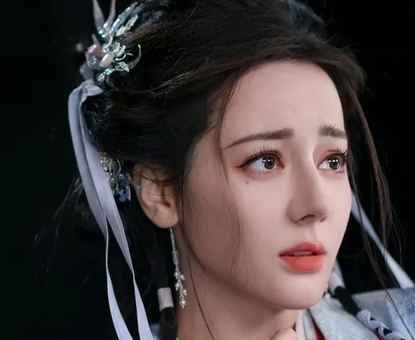 Tình thế tuyệt vọng của Địch Lệ Nhiệt Ba kenhtingame com thumb tinh the tuyet vong cua dich le nhiet ba 6d291774916745413 940w