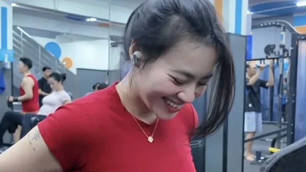 Trâm Anh gây "sốt" với nụ cười thiên thần kenhtingame com thumb tram anh gay quot sot quot voi nu cuoi thien than 9a0c1774153436688 940w