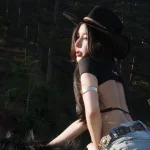 Trổ tài "cưỡi ngựa", hot girl xinh đẹp khiến triệu anh em "đứng hình" kenhtingame com thumb tro tai quot cuoi ngua quot hot girl xinh dep khien trieu anh em quot dung hinh quot e3f31774964816478 940w