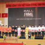 Vinh Danh VĐV Bộ Môn PUBG Mobile Tại Hall Of Fame - Đại Sảnh Vinh Quang 2026 kenhtingame com thumb vinh danh vdv bo mon pubg mobile tai hall of fame dai sanh vinh quang 2026 629d1773999404960 940w