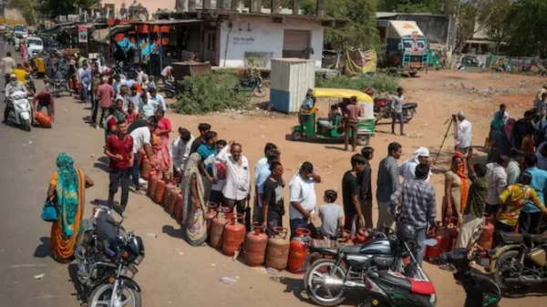 Xe điện Việt Nam nóng bỏng: Người Ấn Độ xếp hàng dài mua xe, doanh số tăng 30 lần và siêu thị hết hàng kenhtingame com thumb xe dien viet nam nong bong nguoi an do xep hang dai mua xe doanh so tang 30 lan va sieu thi het hang ae5f1773390302799 940w