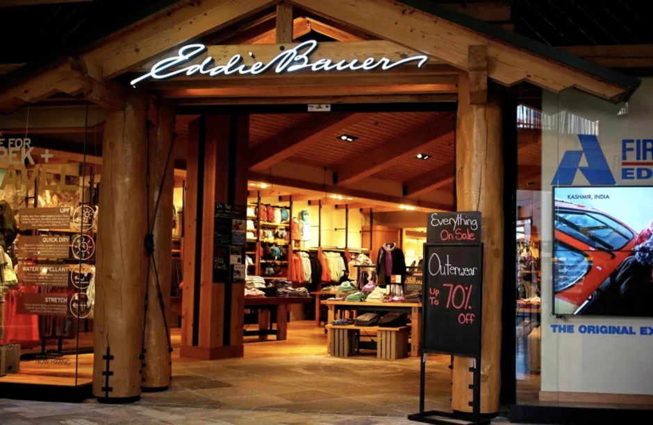 Thương hiệu thời trang hơn một thế kỷ tuổi công bố phá sản, 174 cửa hàng đóng cửa