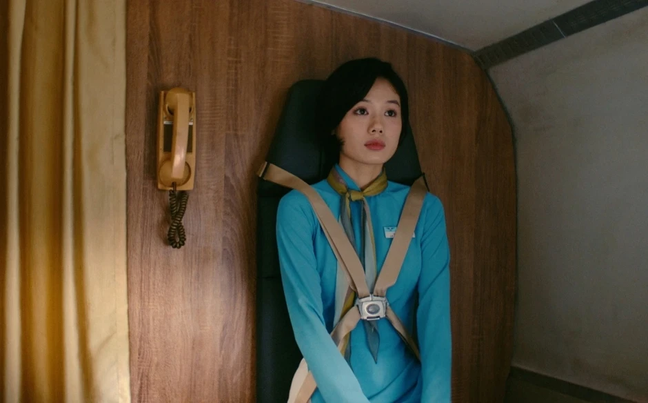 Trâm Anh sẽ vào vai tình địch của Nam Phương Hoàng Hậu?