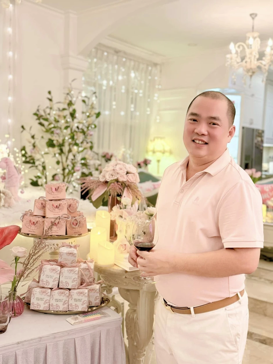 Minh Khang lên tiếng đính chính sau nghi vấn chửi tài xế taxi