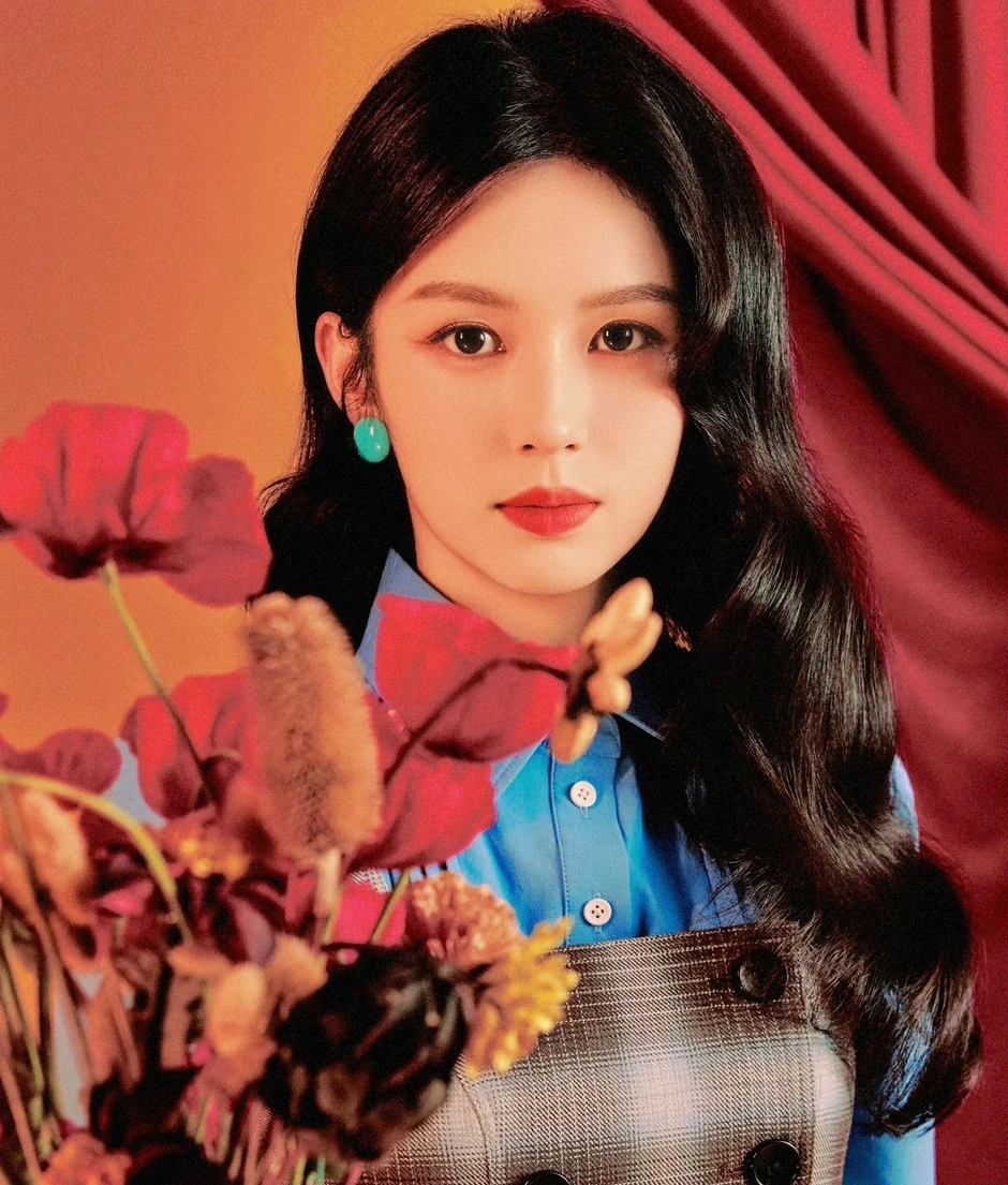 Trò cười mang tên tiểu hoa đán lứa 95 Trò cười mang tên tiểu hoa đán lứa 95