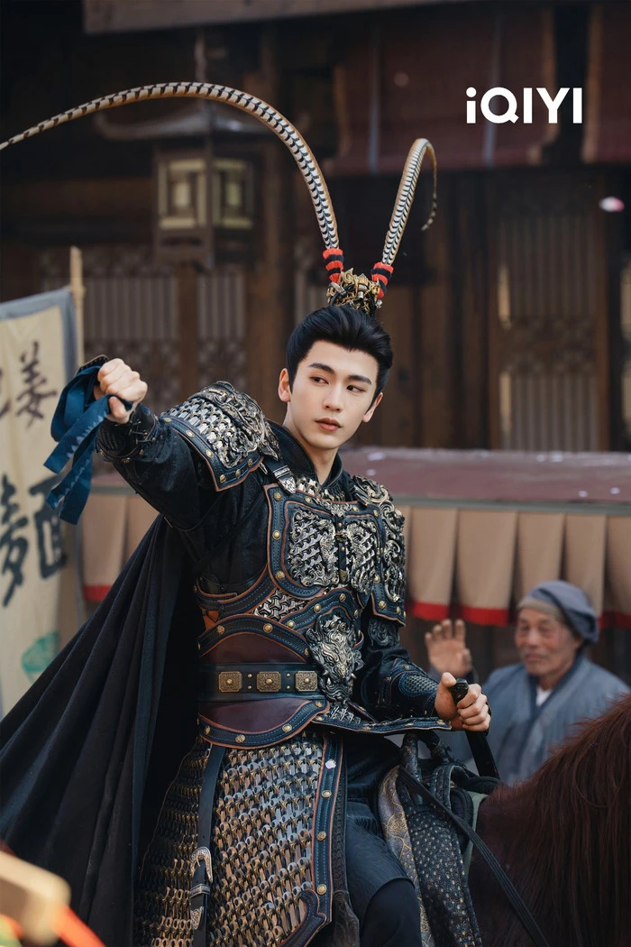 Trương Lăng Hách ảo tưởng tự nhận mình đẹp quá cũng là cái tội