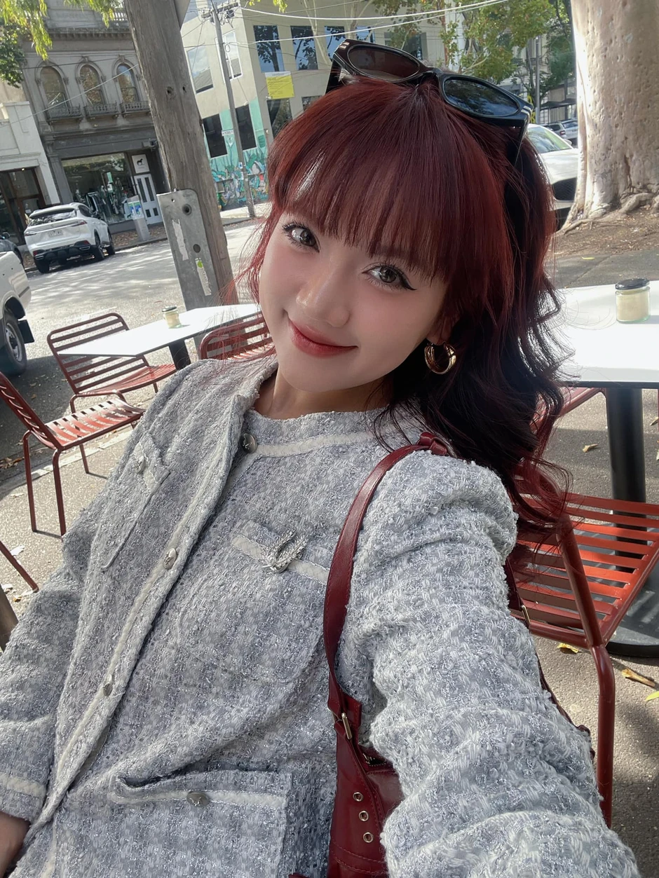 Từ "em bé" đến mỹ nhân gợi cảm, màn biến hình 180 độ của Helia Bảo Hân khiến dân mạng "trở tay không kịp"