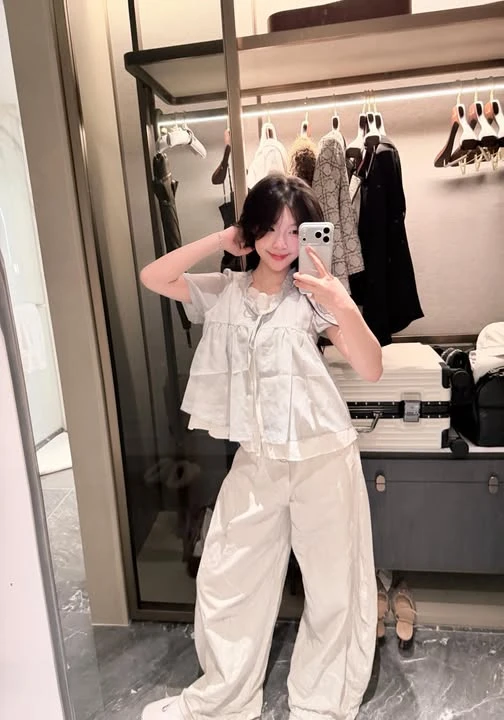 Tuyển trai đẹp đi chơi 8/3, TikToker Bún Bò Huế khiến CĐM "cười ra nước mắt" với nước đi không ngờ