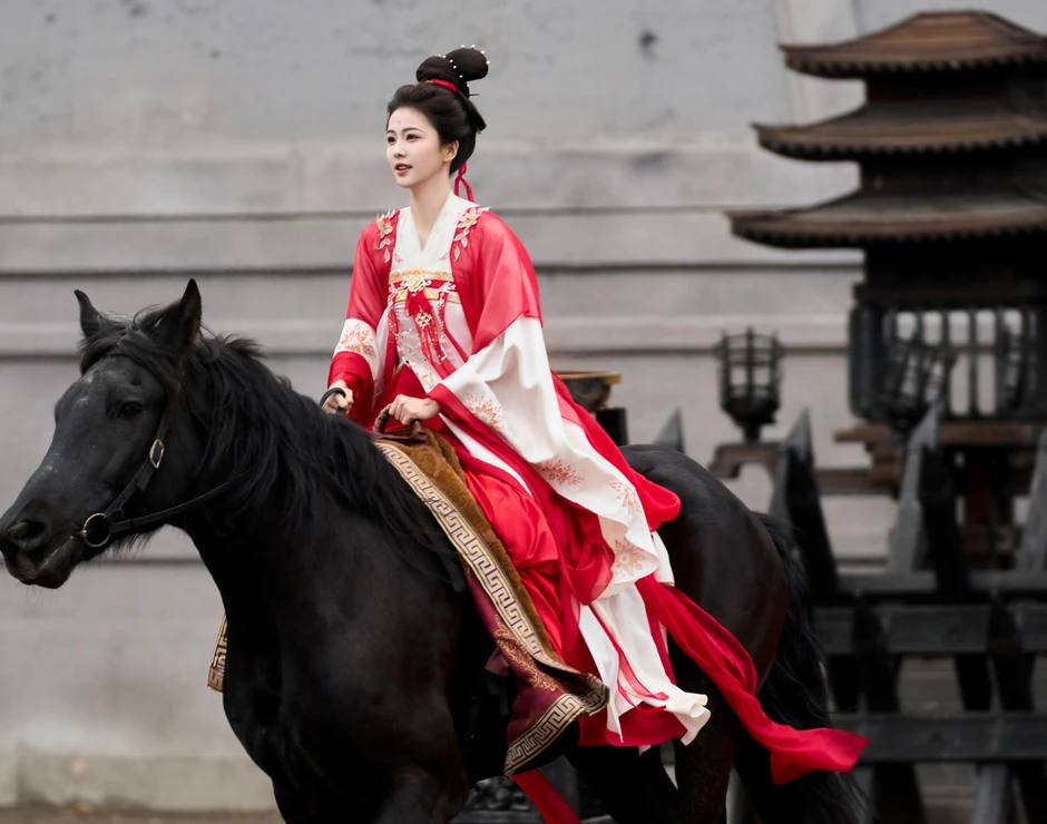 Vai nữ chính Trục Ngọc vốn là của mỹ nhân hot hơn Điền Hi Vi Vai nữ chính Trục Ngọc vốn là của mỹ nhân hot hơn Điền Hi Vi