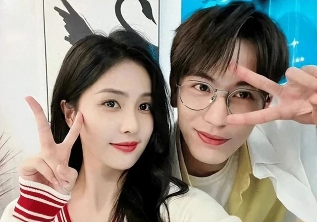 Vai nữ chính Trục Ngọc vốn là của mỹ nhân hot hơn Điền Hi Vi Vai nữ chính Trục Ngọc vốn là của mỹ nhân hot hơn Điền Hi Vi