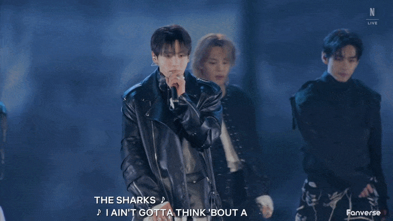 Vào đây xem live stage toàn bộ album mới của BTS, 7 "nhà vua" Kpop diễn như "lên đồng"