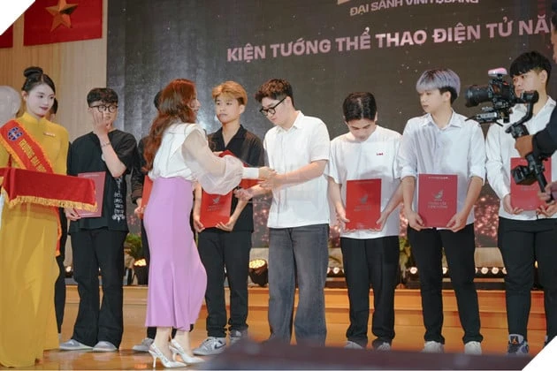 Vinh Danh VĐV Bộ Môn PUBG Mobile Tại Hall Of Fame - Đại Sảnh Vinh Quang 2026