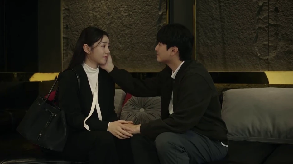 Vợ Huỳnh Anh nhắn nhủ Quỳnh Kool