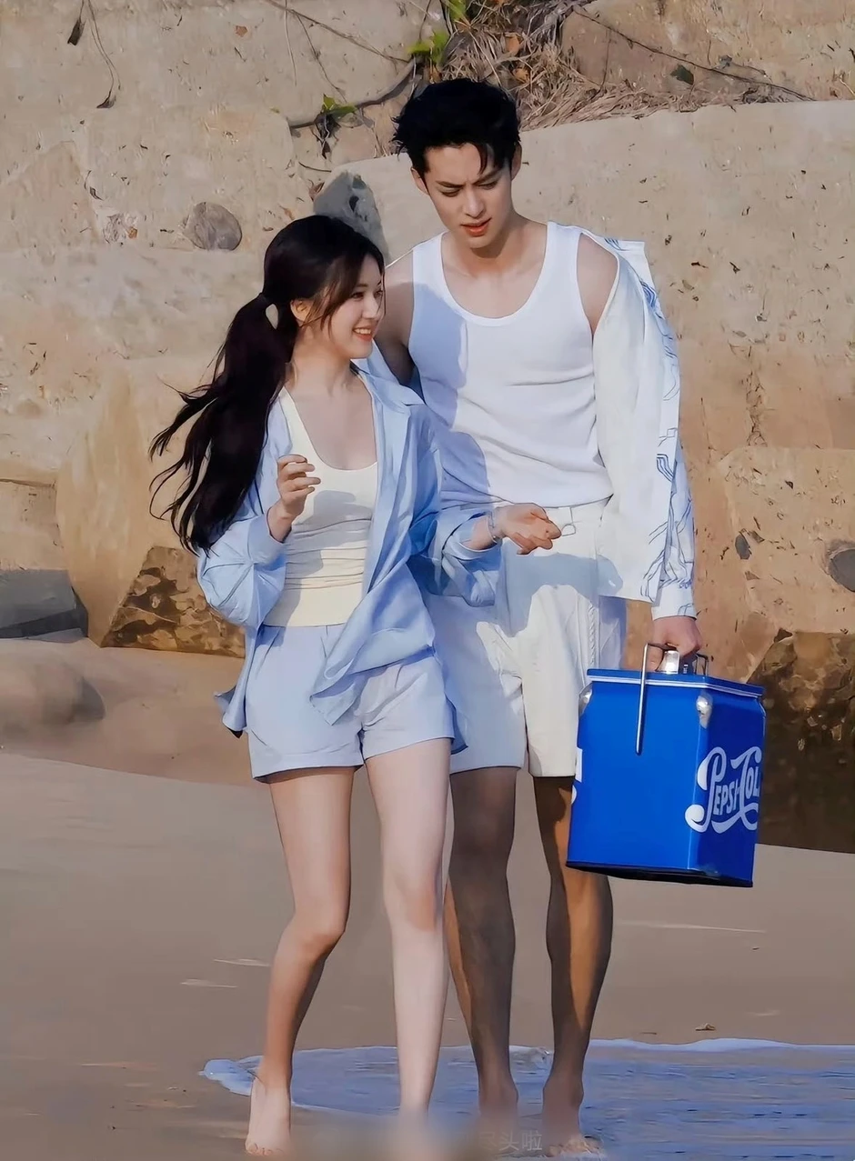 Vương Hạc Đệ liên tục bị cho là mỉa mai hạ bệ đồng nghiệp