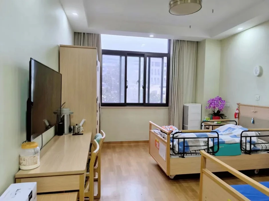 Xuất hiện viện dưỡng lão “bán trú” cho người cao tuổi ở từ thứ 2 đến thứ 6, cuối tuần về nhà: Từ 600.000 đồng/ngày, "xịn như khách sạn"