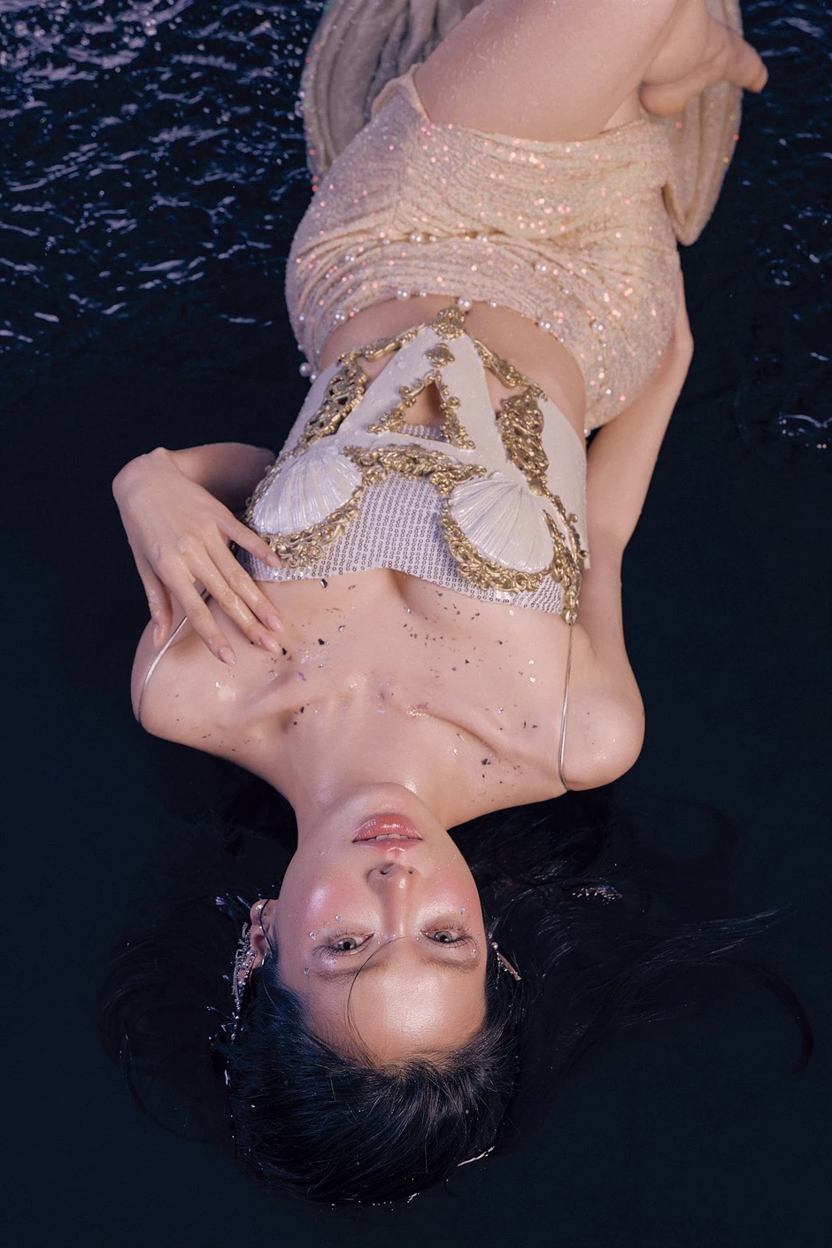 Yên Đan lột xác nhờ phẫu thuật hàm móm