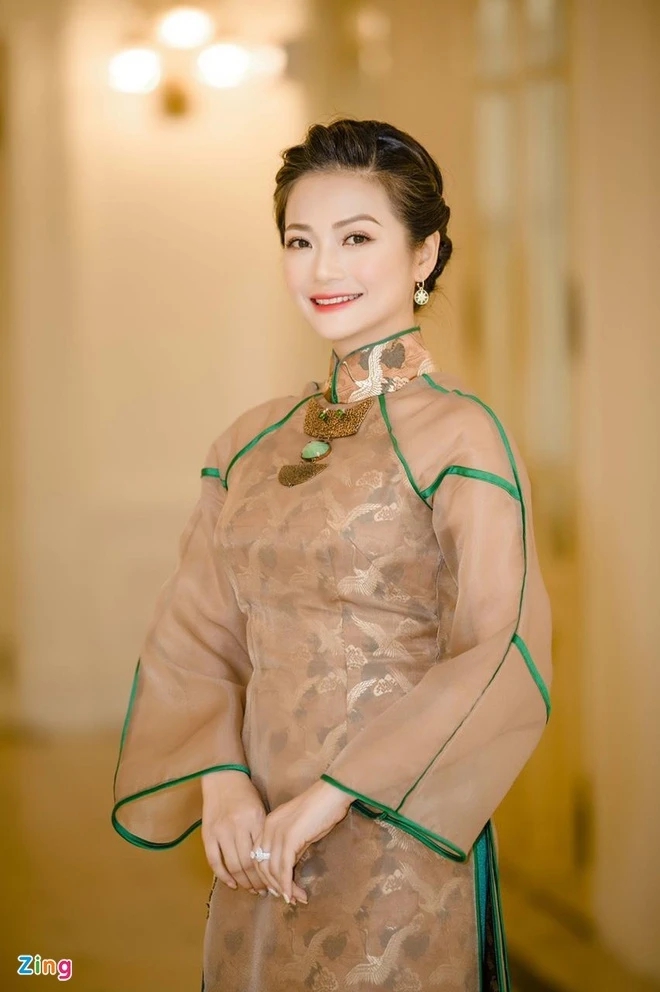 U50 vẫn trẻ như thiếu nữ, cả Vbiz có đúng 1 người: Visual quá đỗi yêu kiều, bảo sao chồng cũ lại chẳng ghen- Ảnh 4.