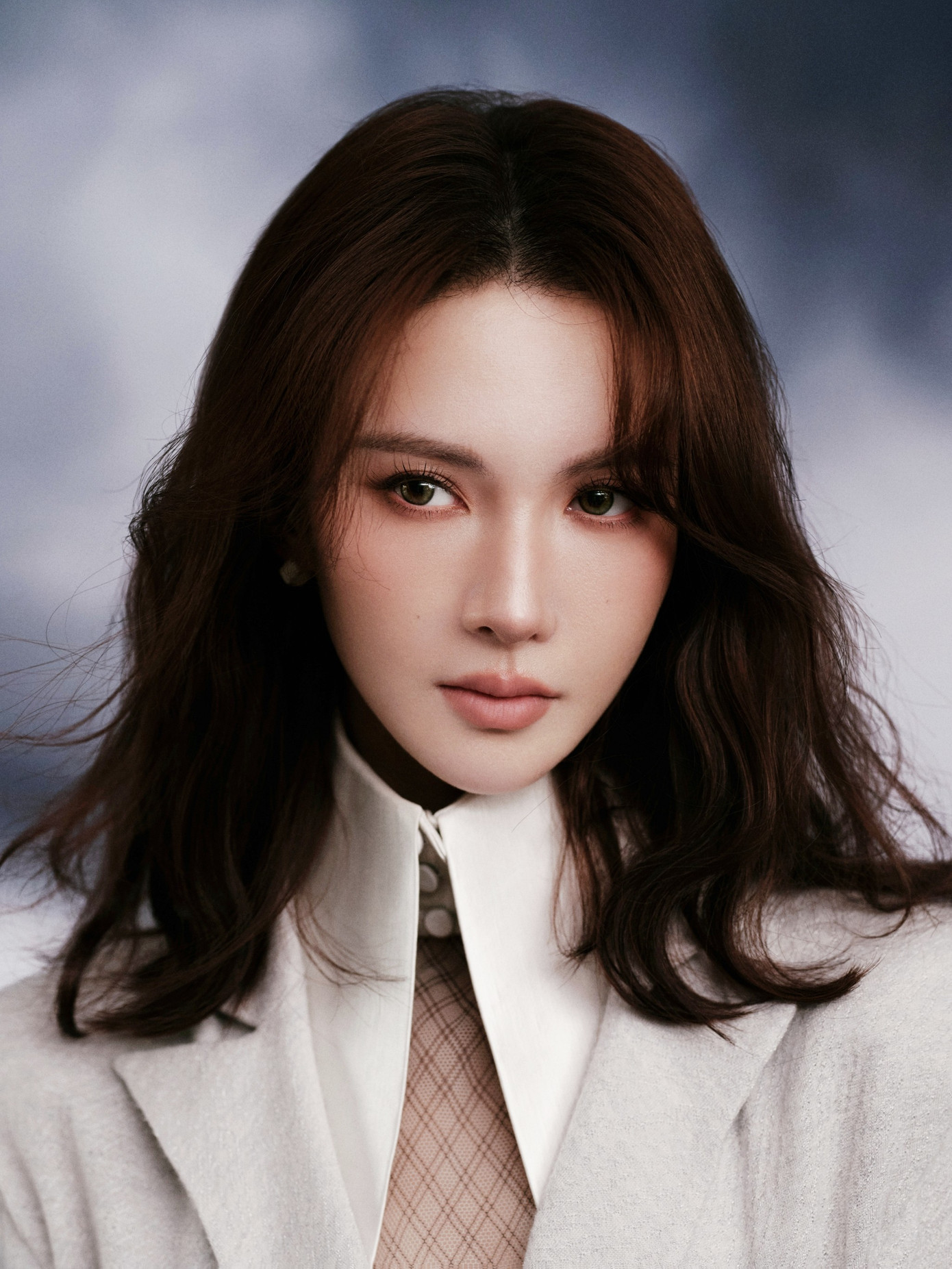 Hàng loạt nhà sản xuất lao đao vì hoa khôi trường múa gây tai nạn bỏ trốn- Ảnh 2.