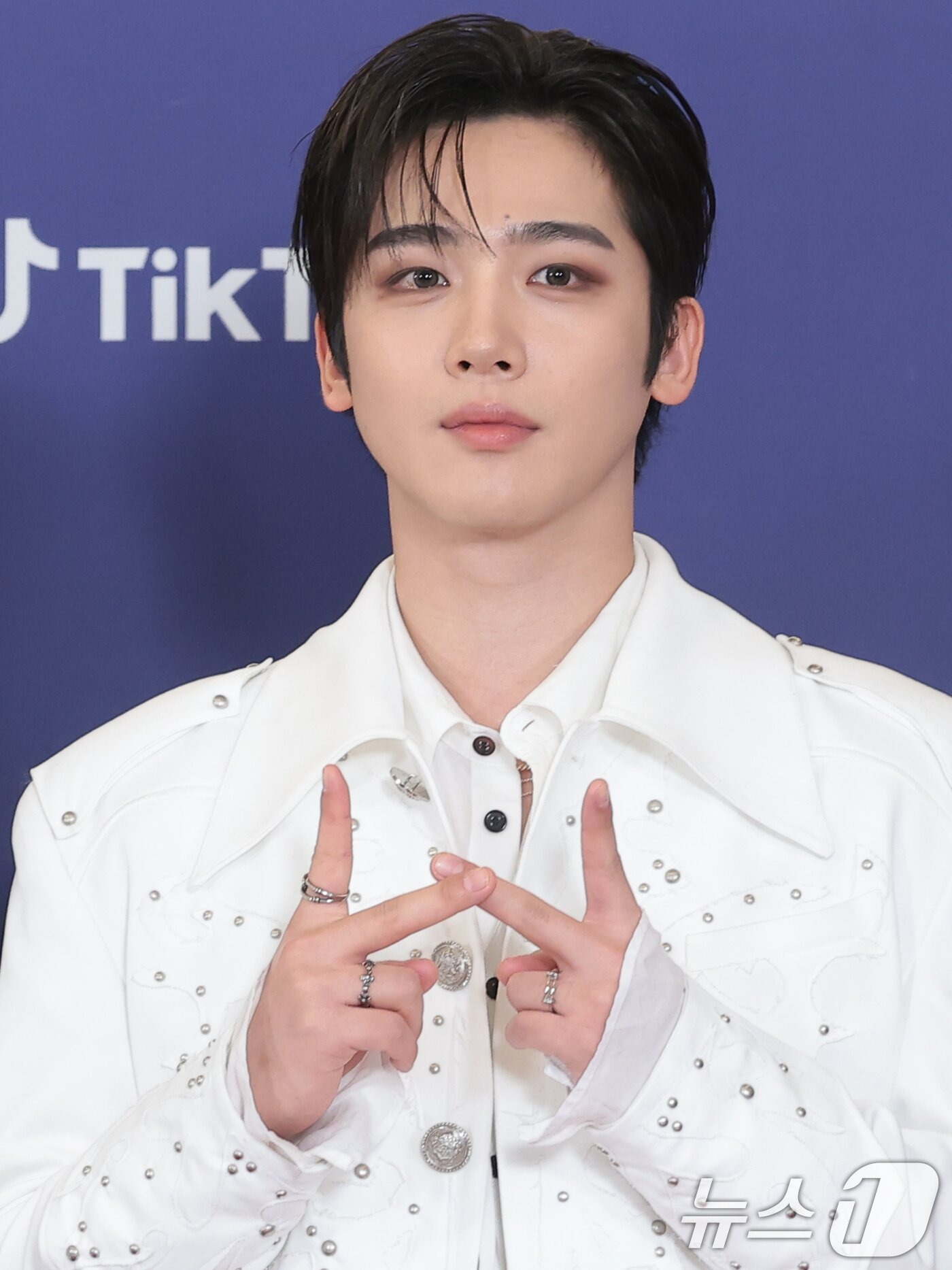 Thảm đỏ Hanteo Music Awards 2026: Tiffany (SNSD) rạng rỡ xinh hút hồn, át hết dàn mỹ nhân đàn em- Ảnh 22.