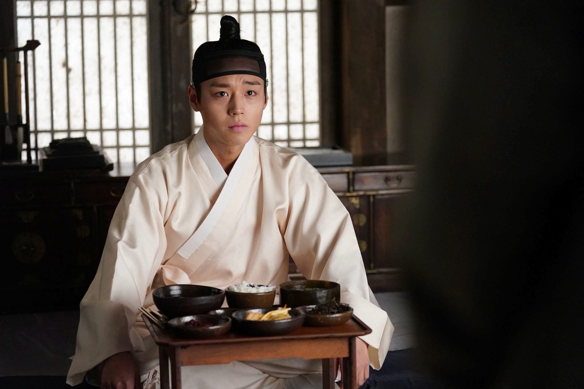 Không tin nổi có phim Tết lập kỷ lục 21 năm chưa từng xuất hiện: Nam chính là “trần nhà” diễn xuất, nghe tên là phải xem- Ảnh 2.