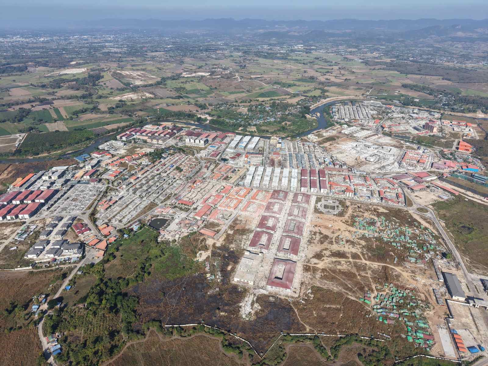 Toàn bộ 635 công trình phục vụ lừa đảo, cờ bạc ở KK Park bị xóa sổ- Ảnh 1.