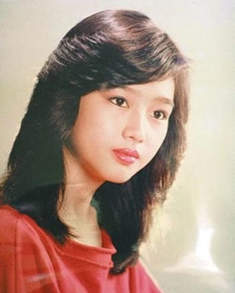 Tiểu thư tập đoàn lớn thứ 5 cả nước cũng có lúc