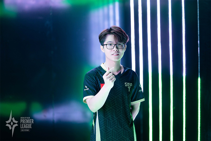 Hành trình của Lai Bâng: Từ streamer vô danh đến tượng đài Liên Quân thế giới lai bang 3