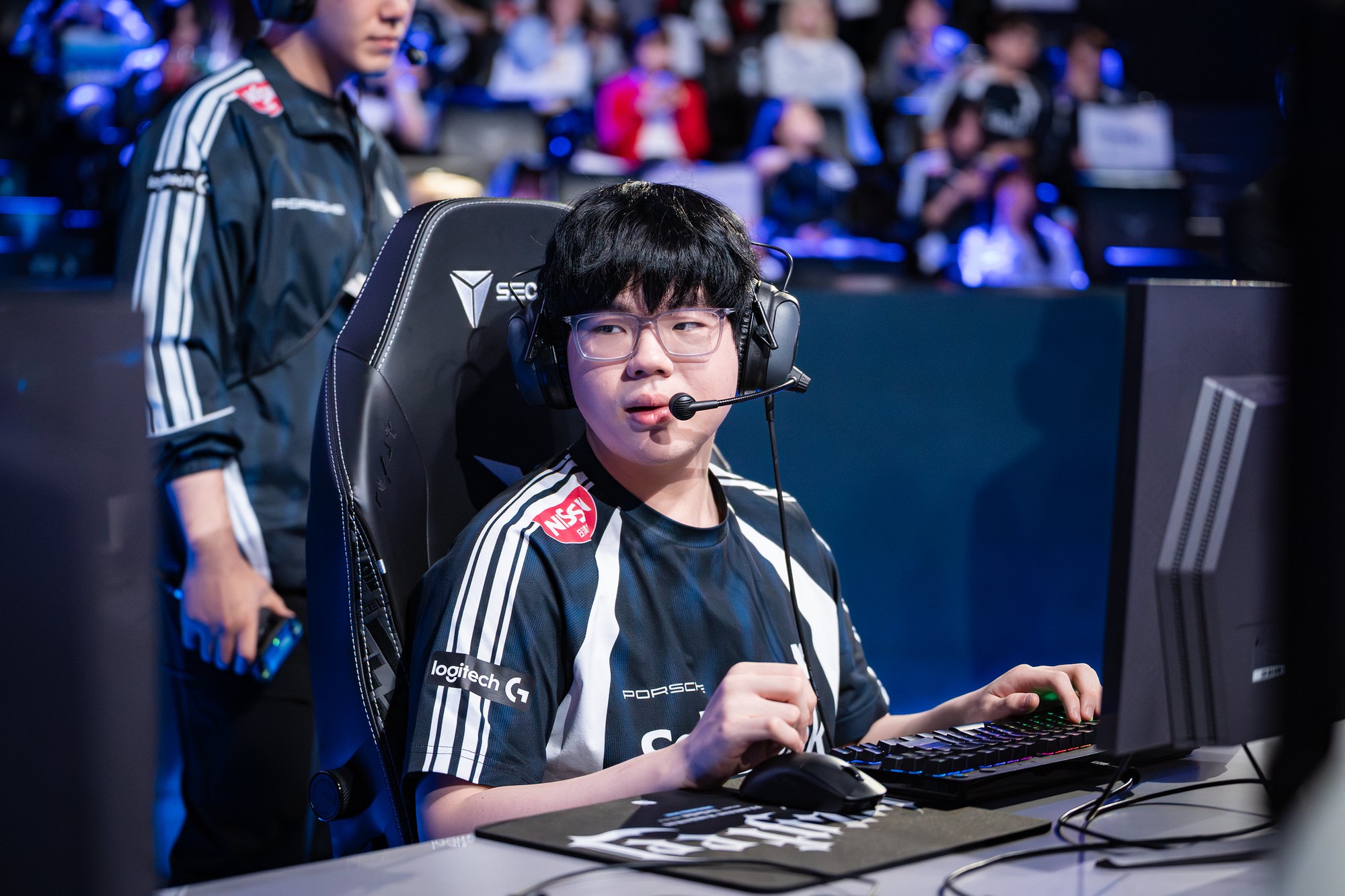 LazyFeel bất ngờ bị công kích bằng từ ngữ nhạy cảm khiến khán giả LMHT Việt bức xúc- Ảnh 3.