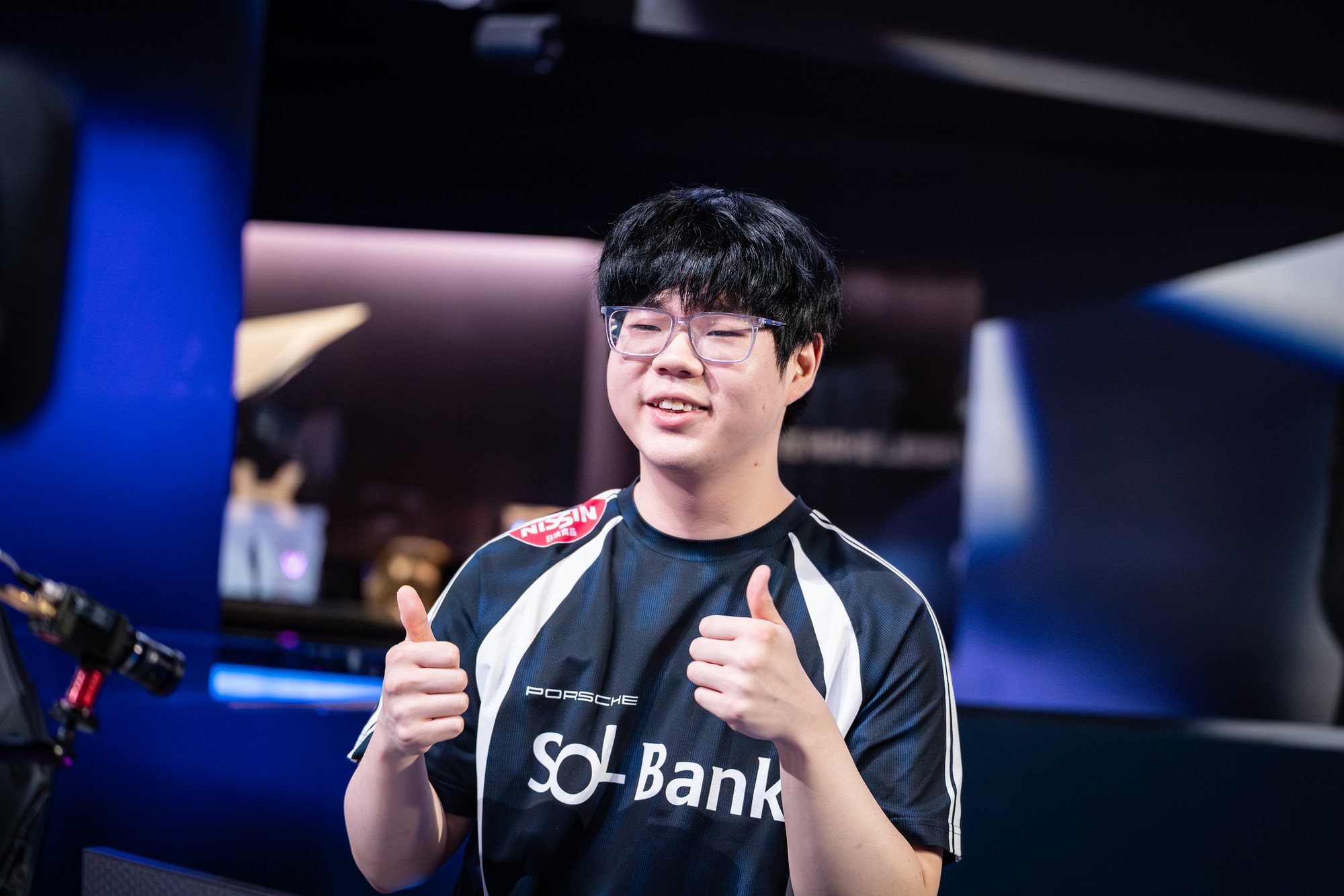 LazyFeel bất ngờ bị công kích bằng từ ngữ nhạy cảm khiến khán giả LMHT Việt bức xúc- Ảnh 2.